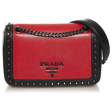 prada ultima borsa borchie|Borsa Prada Galleria extra large in pelle con borchie.